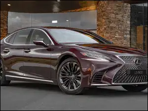 Lexus LS