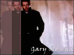 czarny płaszcz, Gary Oldman