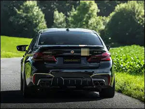 Tuning, BMW MH5 700 Manhart
